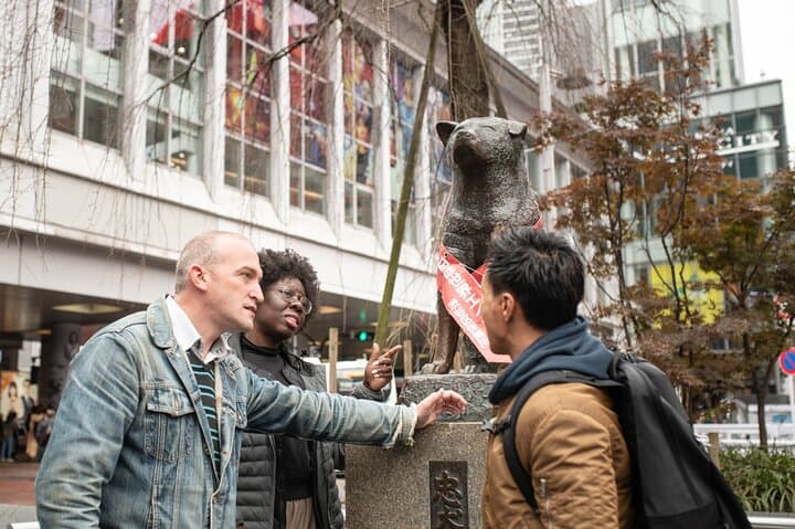 Tokyo Private Walking Tour: Top 10 Highlights & Hidden Gems with a Local photo 4