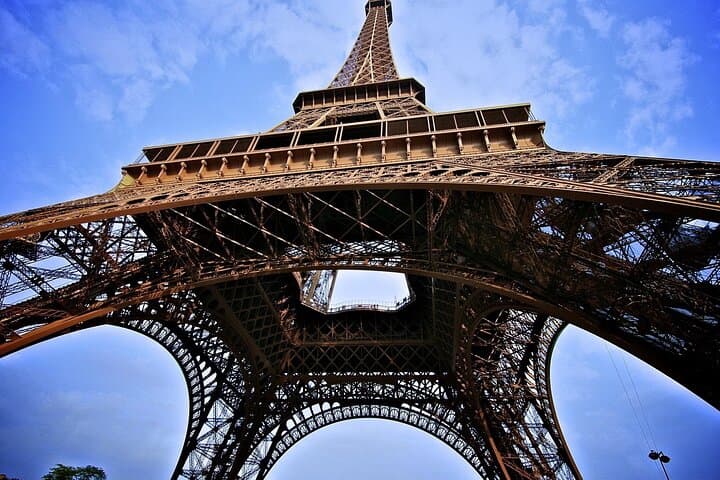 Skip-the-Line Eiffel Tower Access: Second Floor or Summit by Lift photo 6