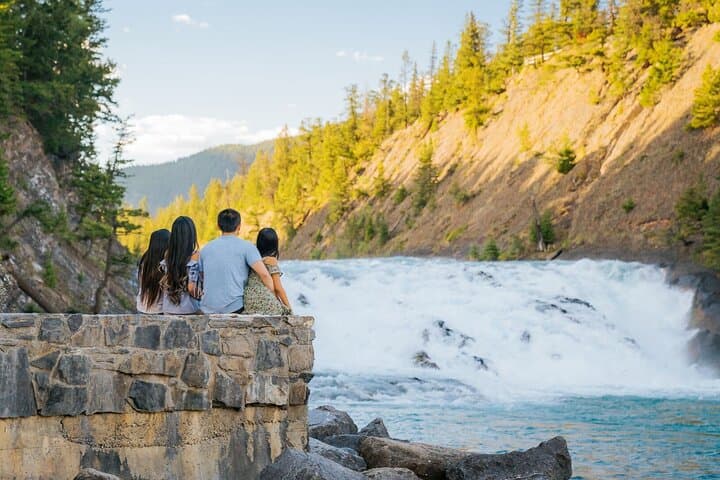 Banff Day Tour from Calgary: Lake Louise, Johnston Canyon & Banff Avenue photo 6