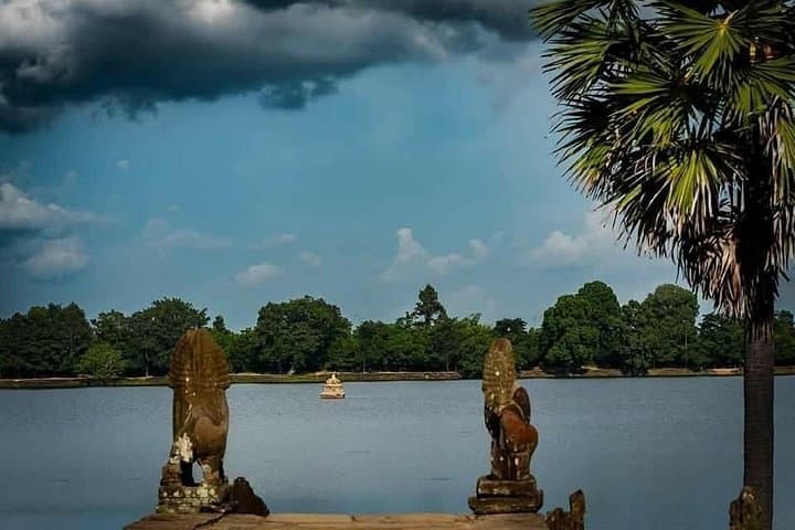 Private Angkor Wat Highlights Tour (Sunrise Option) — Angkor Wat, Bayon & Ta Prohm photo 6