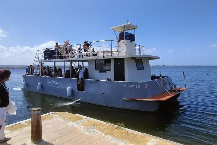 Sunset Boat Tour of Stagnone Lagoon — Mozia, Salt Pans & Egadi Views photo 4