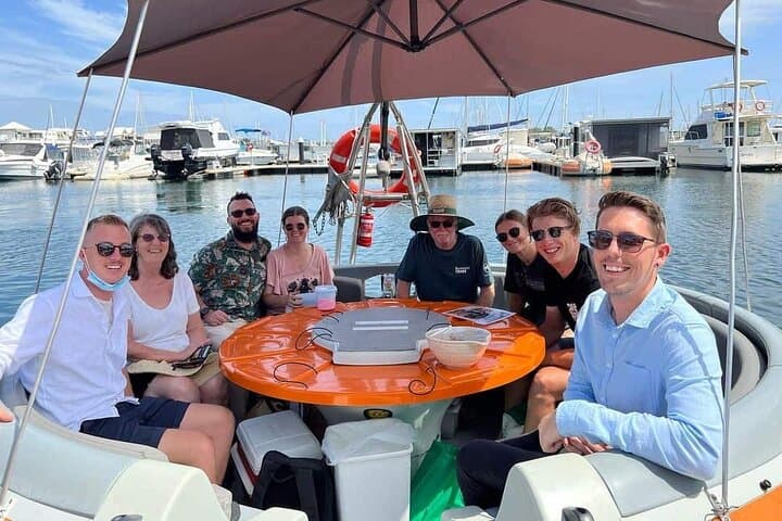 Valencia Boat and Paella Experience: Private Sail with Authentic Paella