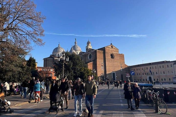 Walk and Talk The Real Padova — Historic Padua Walking Tour with Gelato photo 3