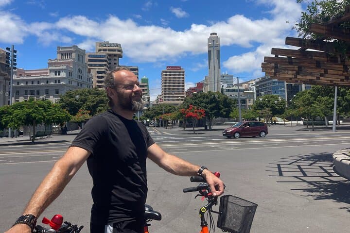 Quick Urban Ride: 1.5-Hour Guided Bike Tour of Santa Cruz de Tenerife photo 3