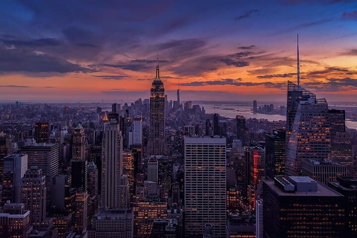 Manhattan Night Cruise: 90-Minute Hudson River Skyline Tour
