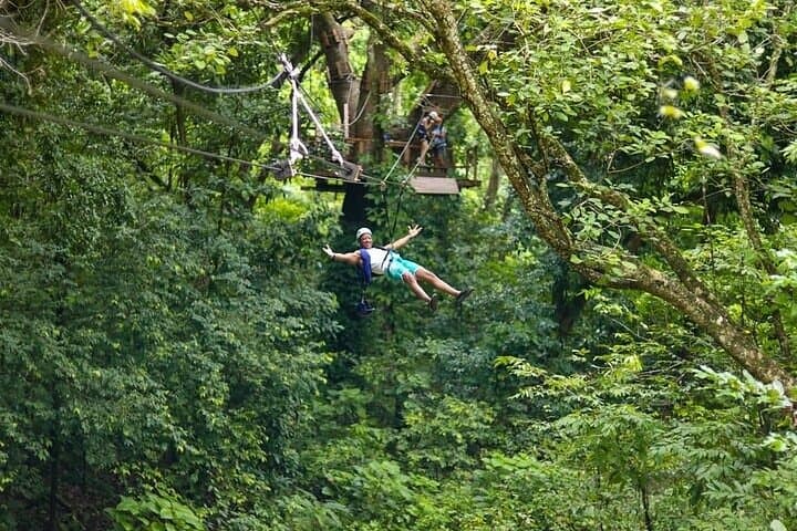 Explore the 27 Pools of Damajagua: Puerto Plata Waterfall Adventure photo 5