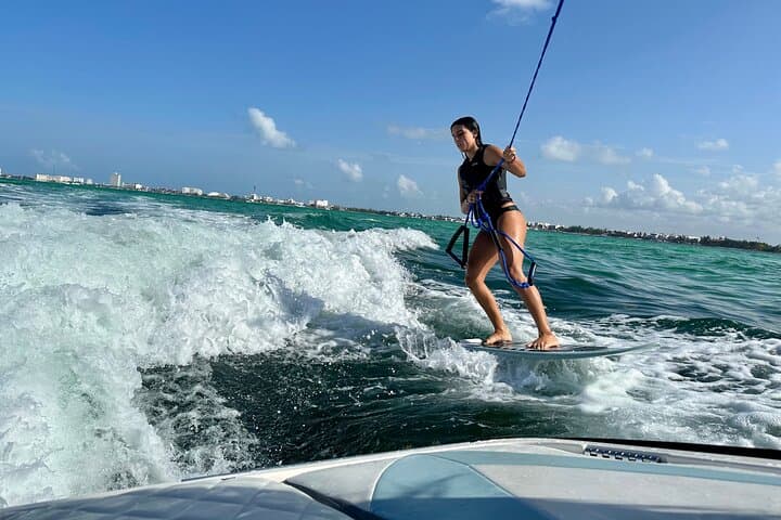 Cancun Wake Surfing and Snorkeling: 4-Hour MasterCraft X-Star Adventure photo 5