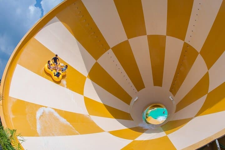 Desaru Coast Adventure Waterpark — Johor Day-Entry Guide photo 4