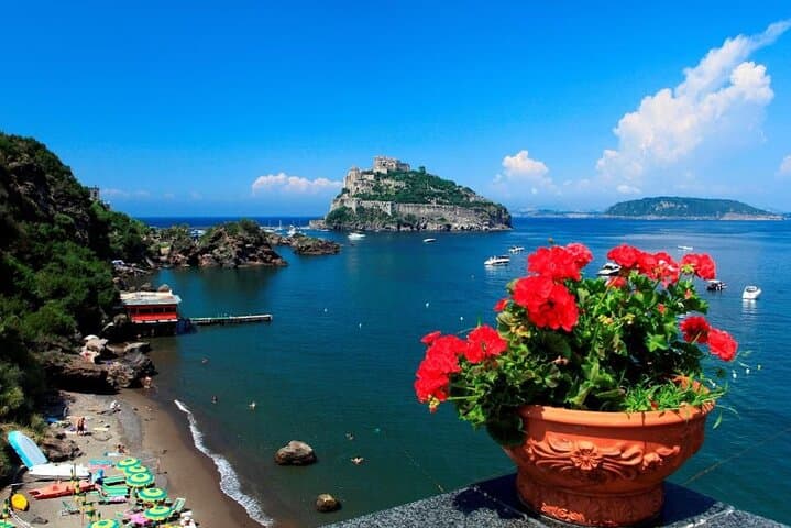 Positano Day Tour: Explore the Amalfi Coast’s Colorful Cliffs and Seaside Alleys photo 3