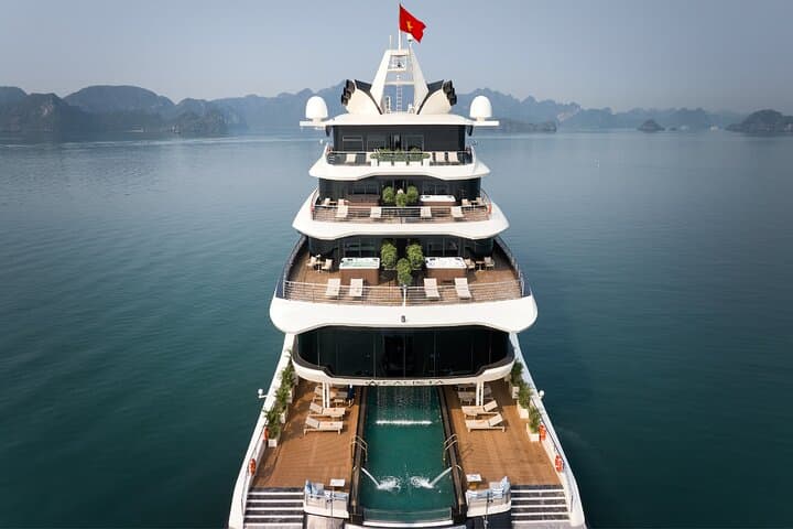 Luxury 2-Day Halong Bay Cruise from Hanoi — Sung Sot, Titop & Luon Cave