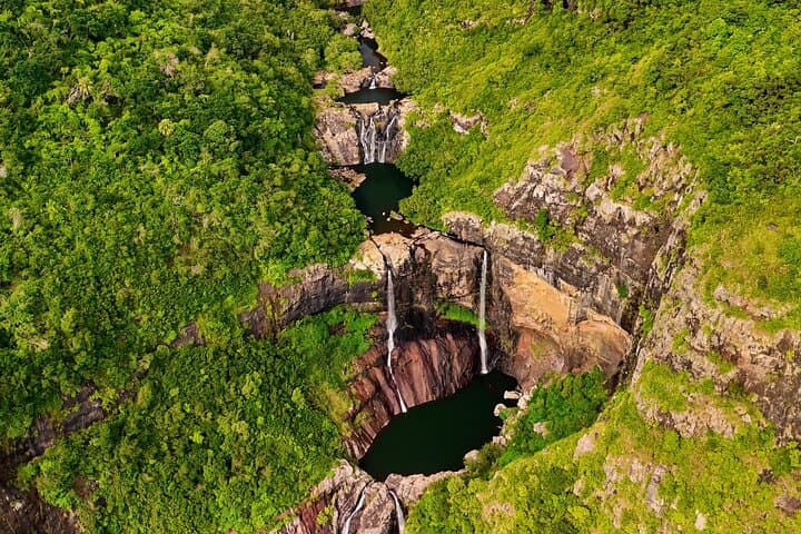 Central Wilderness Adventure: Hike Tamarind Falls & Grand Bassin in Mauritius photo 2