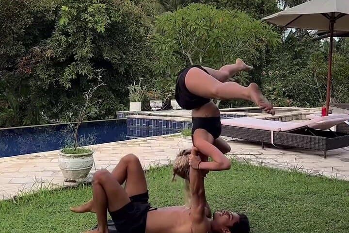 Private Acro Yoga Session in Ubud — Beginner-Friendly Flying Yoga Class photo 6