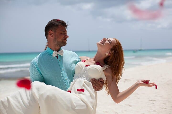 Punta Cana Beach Wedding Photographer & Shoreline Ceremony photo 4