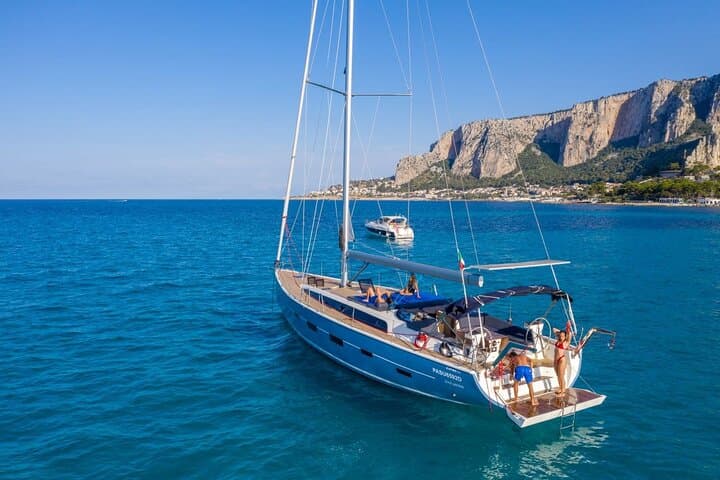 Palermo Boat Tour with Aperitif: Coastline Cruise, Swim & Snorkel