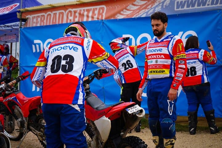 First Ride Enduro Experience — Beginner Dirt Bike Hour in Carregado, Lisbon photo 4