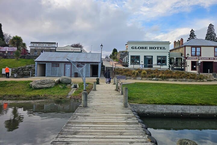 Private Wanaka Day Trip from Queenstown: Arrowtown, Cardrona & Cromwell photo 4