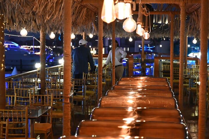 Dubai Dhow Cruise VIP Dining: Evening Buffet & Live Shows on Dubai Creek photo 3