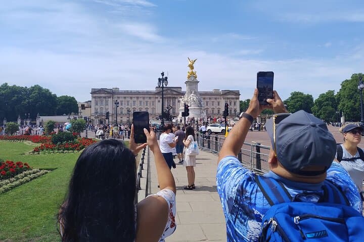 Half-Day Private London Walking Tour: Big Ben to Tower Bridge photo 2