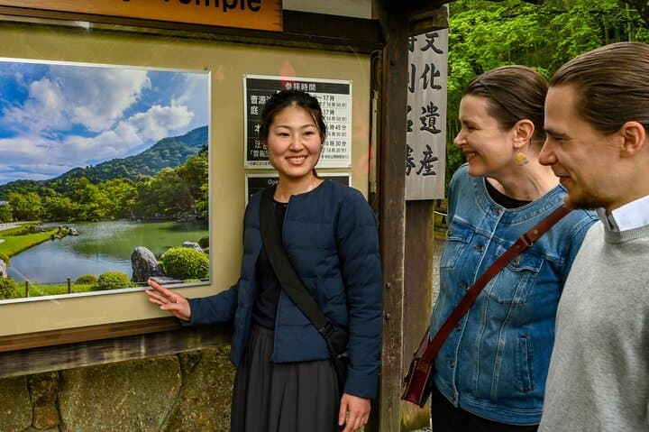 Private Arashiyama Walking Tour: Bamboo Grove & Personalized Kyoto Guide photo 3
