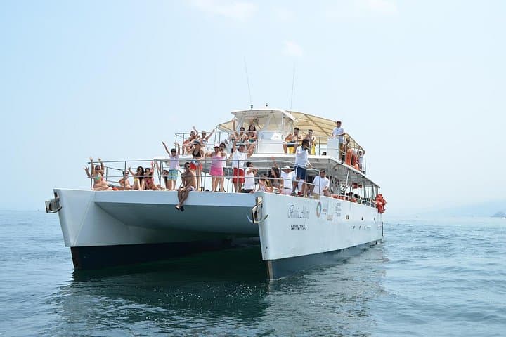 Puerto Vallarta Catamaran Day: Snorkel Los Arcos, Las Ánimas & Quimixto Waterfall photo 1