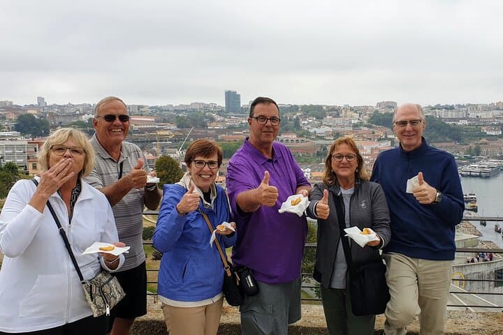 Porto Half-Day: Ribeira, Beaches & Port Wine Tasting photo 2