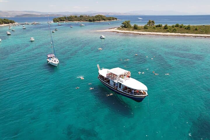Blue Lagoon & Šolta Full-Day Boat Tour from Split — Snorkel, Shipwrecks, Lunch photo 4