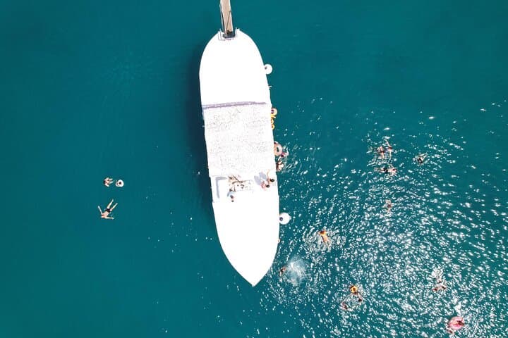 Blue Lagoon & Šolta Full-Day Boat Tour from Split — Snorkel, Shipwrecks, Lunch photo 5