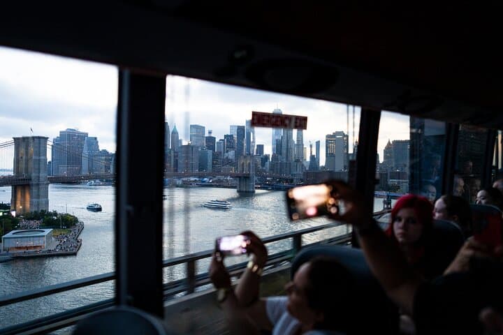 NYC at Night: 3-Hour Luxury Bus Tour of Top Highlights photo 4
