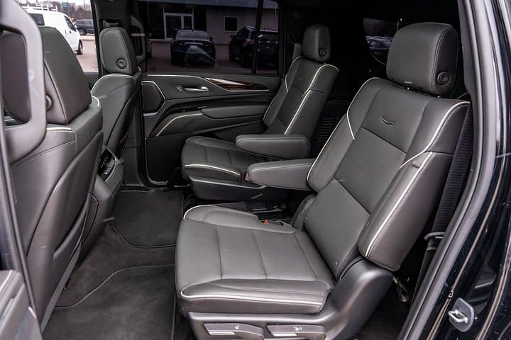 Private Memphis Airport Black Car Transfer — Luxury Door-to-Door Service photo 2