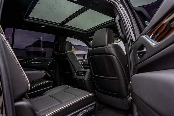 Private Memphis Airport Black Car Transfer — Luxury Door-to-Door Service photo 3