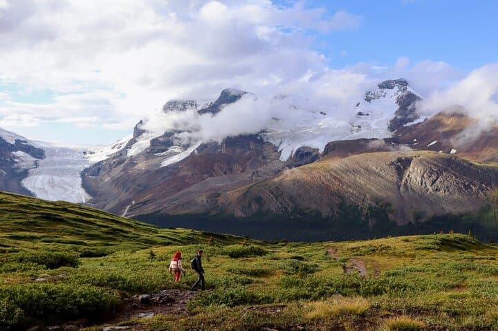 Icefields Parkway Glacier Adventure: Hidden Gems & Columbia Icefield Skywalk photo 4