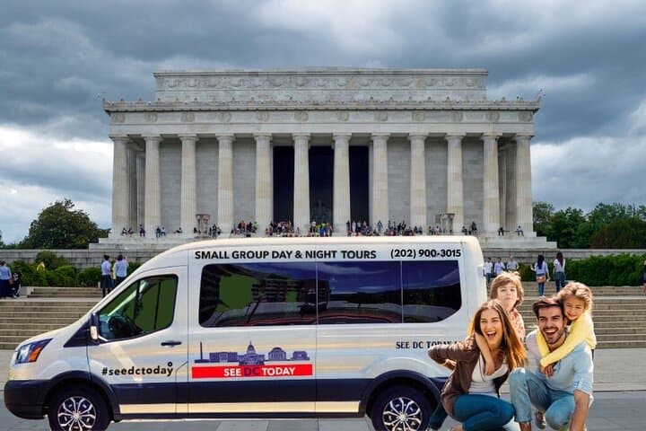 Private Washington DC Highlights Tour: Monuments, Memorials & White House