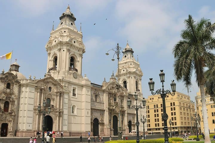 Peru Magistral: 7-Day Lima, Paracas, Ica & Machu Picchu Adventure photo 4