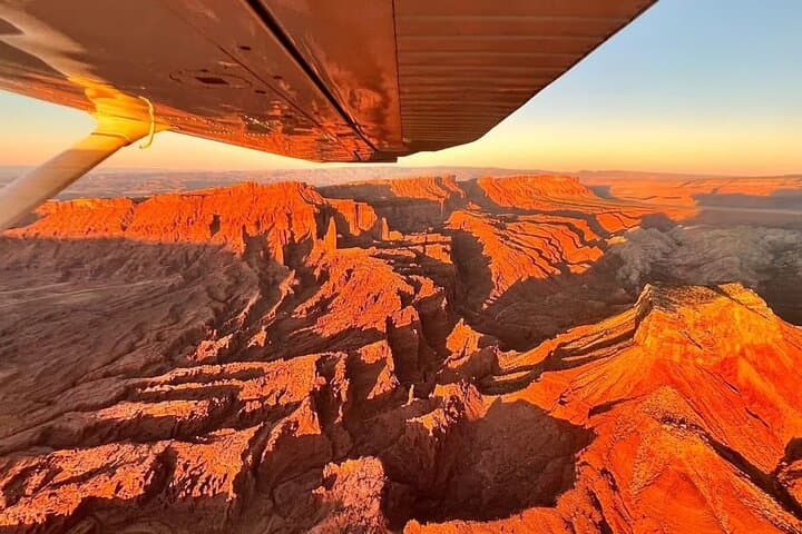Moab Aerial Tour: 45-Minute Family Flight Over Canyon Country photo 5