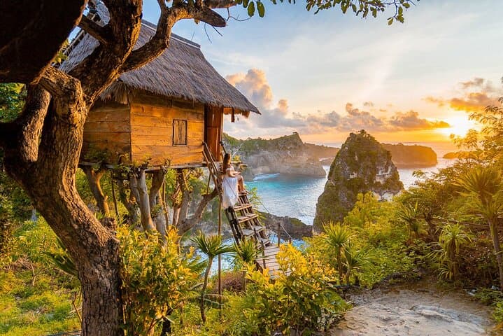 Nusa Penida Day Tour from Bali — Kelingking, Diamond Beach & Tree House photo 2