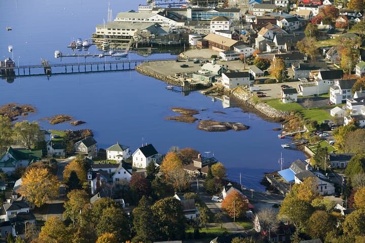 Boothbay Harbor Ghost Walk — Smartphone Audio Tour of Maine’s Haunted Waterfront photo 4