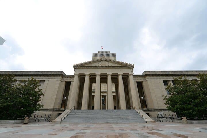 Nashville Ghosts Self-Guided Audio Walking Tour — Capitol to Broadway Haunted Walk photo 2