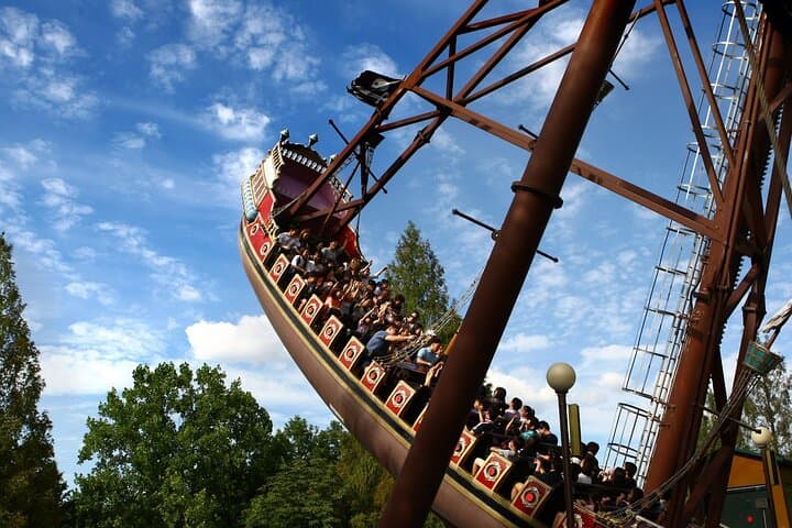 Seoul Land Theme Park: Family Rides, Sky Lift & Evening Laser Shows