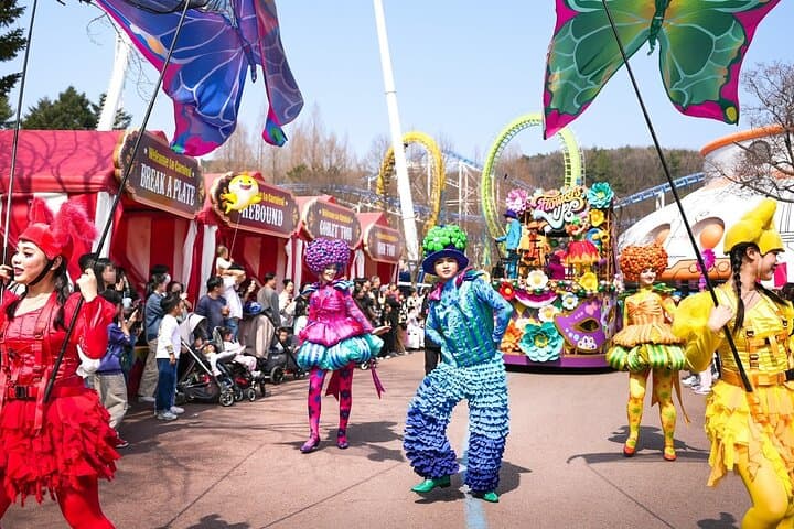 Seoul Land Theme Park: Family Rides, Sky Lift & Evening Laser Shows photo 3