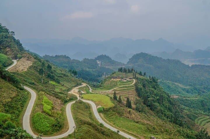Explore Vietnam's Dong Van Karst Plateau: 3-Day Ha Giang Adventure photo 5