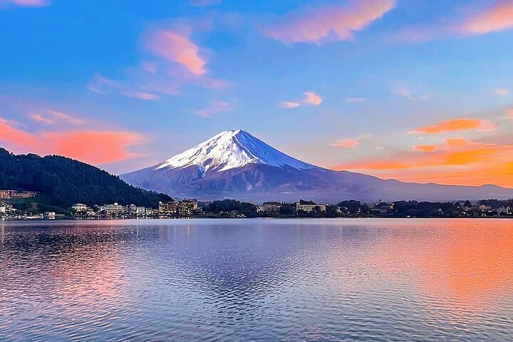 Tokyo to Osaka: 8-Day Mini-Group Japan Tour — Mt. Fuji, Kyoto Temples & Miyajima