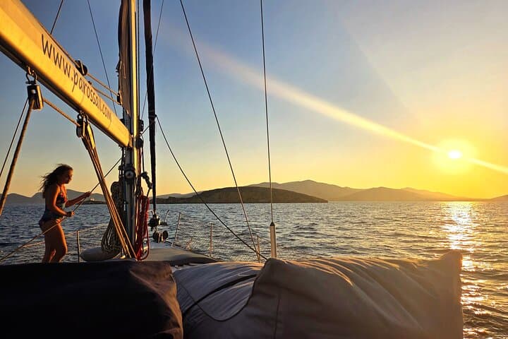 Private Luxury Sunset Cruise to Paros Blue Lagoon