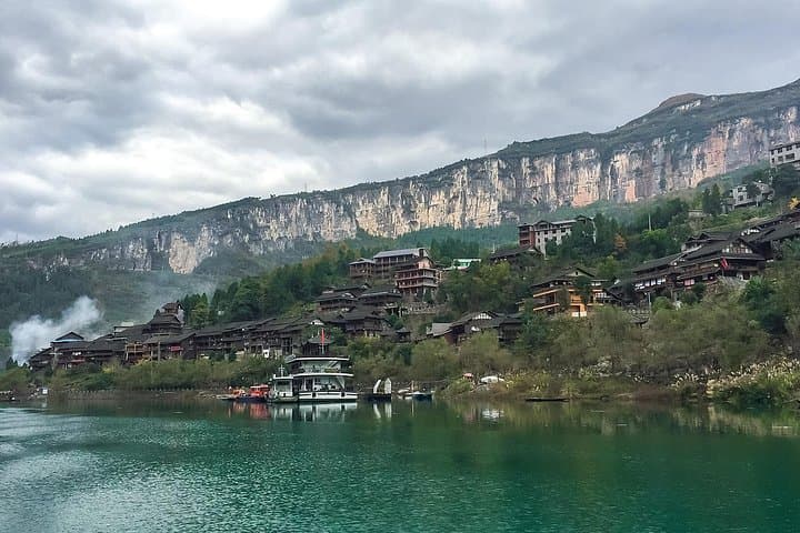 Wulong 2-Day Private Tour: Impression Show, Tiansheng Three Bridges & Cave Hotpot photo 3