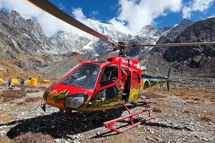 Luxury Everest Basecamp Helicopter Tour: Kala Patthar Landing & Himalayan Flyover photo 2