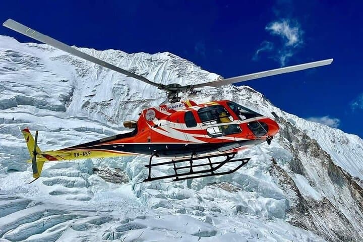 Luxury Everest Basecamp Helicopter Tour: Kala Patthar Landing & Himalayan Flyover photo 6