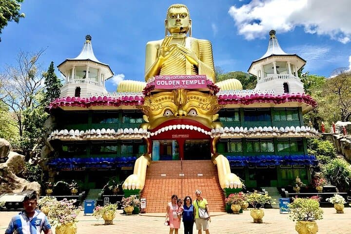 Private Sigiriya, Polonnaruwa and Dambulla Cave Temple Day Tour from Dambulla photo 5