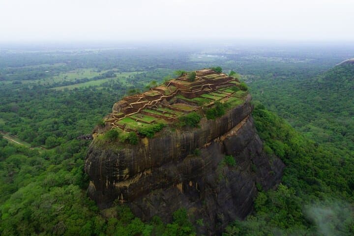 Private Sigiriya, Polonnaruwa and Dambulla Cave Temple Day Tour from Dambulla photo 2