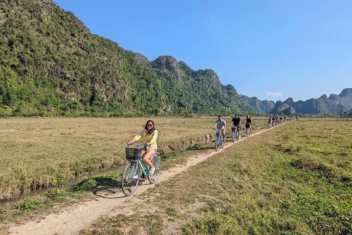 Lan Ha Bay Serenity Grandeur: Day Cruise with Kayaking, Swimming & Viet Hai Cycling from Hanoi photo 3