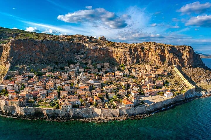 Seven-Day Peloponnese & Delphi Private Tour: Ancient Sites, Coastal Villages & Byzantine Strongholds
