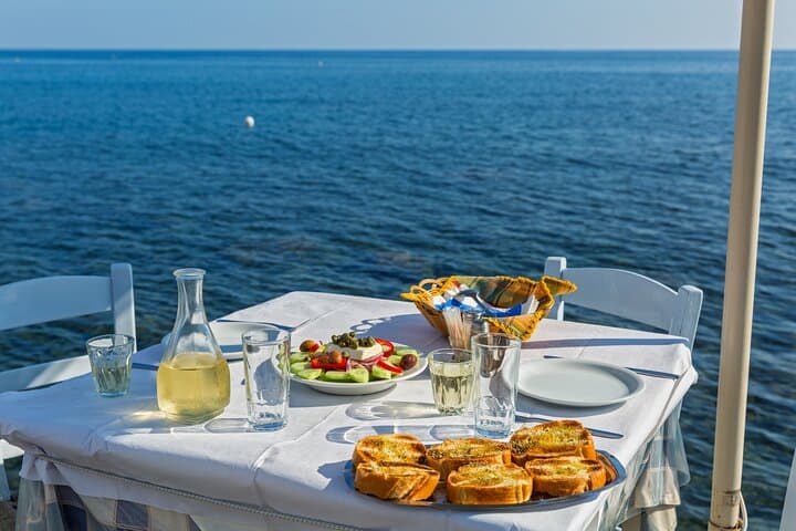 15-Day Private Classical Tour of Greece: Athens to the Peloponnese & Northern Highlights